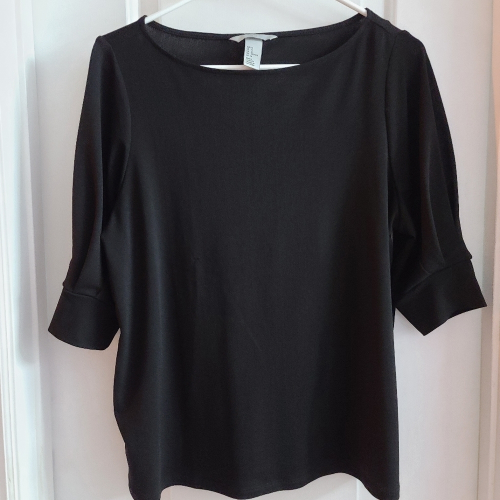 Black 3/4 Sleeve Shirt